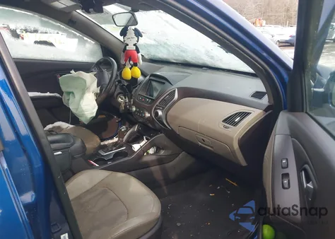 2014 Hyundai Tucson Se z USA, uszkodzony, nr VIN KM8JUCAG1EU923895